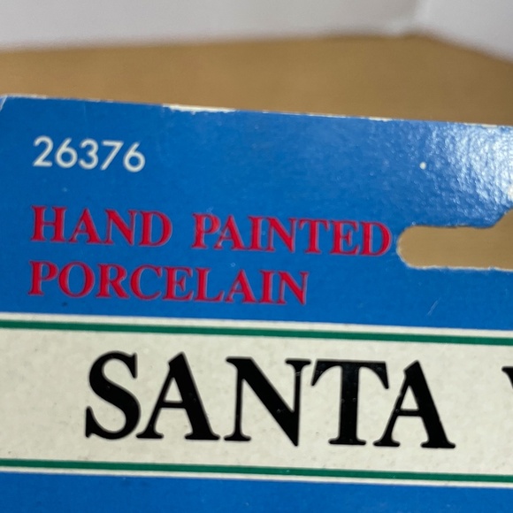 1992 Fabri-Centers of America Christmas Mrs Claus Santa Village Accessory #26376 - Picture 4 of 6